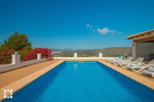 The swimming pool at or close to Villa Sapphire by Abahana Villas