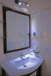 Koupelna v ubytování Hotel La Casa Blanca