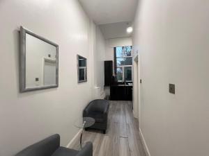 Gallery image of Comfy Apartments - Finchley Road in London