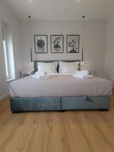 Postel nebo postele na pokoji v ubytování Villa Kora - luxury holiday Apartments