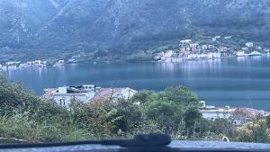 Fotografija u galeriji objekta Apartmani Minis Kotor Dobrota u gradu Dobrota +7 fotografija