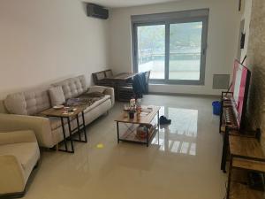 Fotografija u galeriji objekta Apartmani Minis Kotor Dobrota u gradu Dobrota