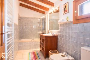 A bathroom at Villa Sandro by Abahana Villas