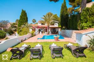 The swimming pool at or close to Villa Sandro by Abahana Villas