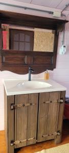 a bathroom with a sink in a room at Op e Mieden in Bartlehiem +56 photos