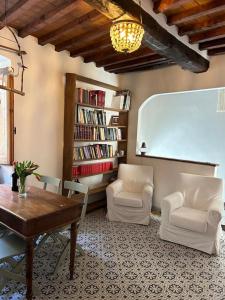 Posezení v ubytování La dolce casa del polpo rosa