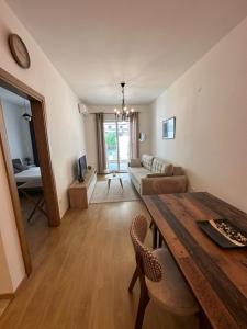 Istumisnurk majutusasutuses Apartman Diplomat