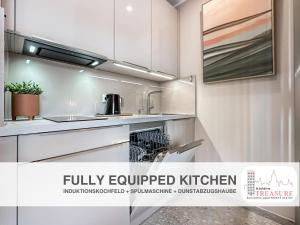 Nhà bếp/bếp nhỏ tại Hidden Treasure Apartment Mainz - Old Town, Business & Wine Stay