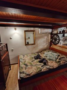 Posteľ alebo postele v izbe v ubytovaní Studio apartment Bertolina, 50m from sea