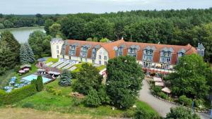 an aerial view of a large building with a garden at Hotel & SPA Sommerfeld - Adults Only in Kremmen