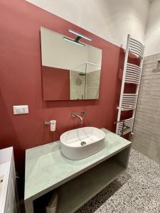 Koupelna v ubytování 4 Balconi rooms Paladini B&B e appartamenti