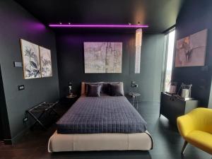 Postel nebo postele na pokoji v ubytování Skyline Solaria Milano
