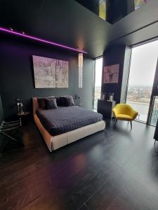 Postel nebo postele na pokoji v ubytování Skyline Solaria Milano