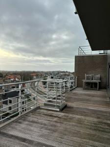 - Balcón de un edificio con vistas a la ciudad en Walter Vilain 0503 - 5 min De La Plage, en Koksijde 6 fotos más