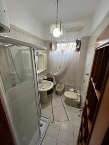 Ένα μπάνιο στο La perla del mare Milazzo