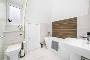 Ένα μπάνιο στο Central Gretna Luxury 4 bed