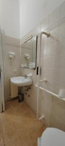 Koupelna v ubytování Hotel Nuovo Rondò