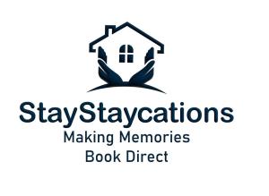 un logo pour les séjours permanents qui font des souvenirs bookdirect dans l'établissement The Cottage by StayStaycations, 