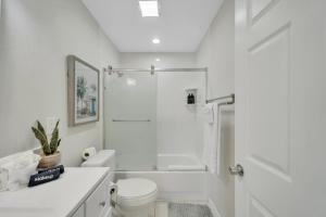アポロ・ビーチにあるNewly Renovated Condo in Apollo Beach 5!のギャラリーの写真 +7枚の写真