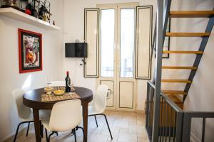 Μια τηλεόραση ή/και κέντρο ψυχαγωγίας στο Nido felice