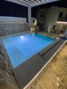 Piscina di Dion Villa Zakynthos Greece o nelle vicinanze
