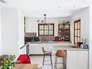 Kuchnia lub aneks kuchenny w obiekcie Villa Vikel