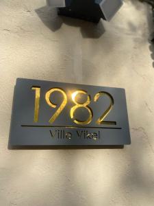Certyfikat, podpis lub inny dokument wystawiony w obiekcie Villa Vikel