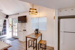 Gallery image of Peaceful Lake Almanor Cabin Fish, Hunt and Hike! in Lake Almanor +18 photos