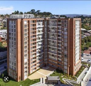 Budova, kde se apartmán nachází + 1 fotografie