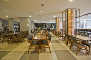Airfamily Congonhas餐厅或其他用餐的地方
