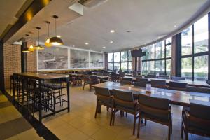 Airfamily Congonhas餐厅或其他用餐的地方