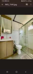 Een badkamer bij Casa Container Completa! - Beija Flor