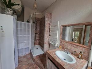 Koupelna v ubytování Villa Clarté Sète