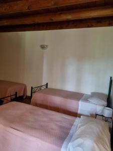 Agriturismo Case in Collina客房内的一张或多张床位