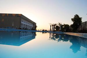 Piscina a Cecelia Hotel Suites Hurghada o a prop