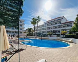 La alberca dentro o cerca de Andorra Ernesto