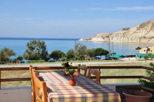 Gallery image of Yialos Apartments in Pissouri