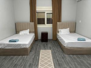 Postel nebo postele na pokoji v ubytování Heliopolis Residence Shorouk city, Cairo (premium)