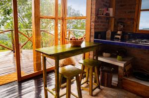 Fotografie z fotogalerie ubytování BAUMHAUS Cabañas rusticas con jacuzzi privado v destinaci San Francisco
