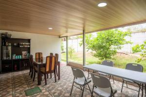 Foto dalla galleria di Full house with 2 bedrooms and private pool, 5 guest a Tárcoles