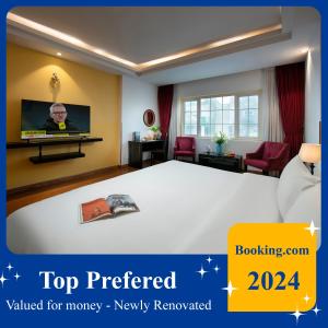 TV a/nebo společenská místnost v ubytování Hanoi Harmonia Hotel & Spa