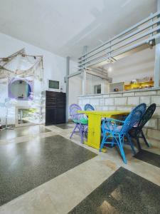Kuchyň nebo kuchyňský kout v ubytování Apartments & Rooms Verse