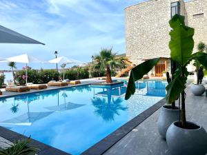 Bazén v ubytování Valta Hotel nebo v jeho okolí