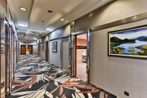 Foto Podgoricas asuva majutusasutuse Kings Park Hotel galeriist