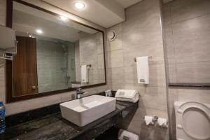 Kupatilo u objektu Jogor Hotel Ibadan
