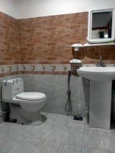 Ванная комната в Ilyasin Guest House