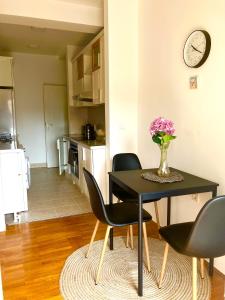 O bucătărie sau chicinetă la Flat Ruby