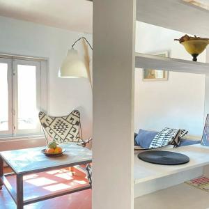 Foto de la galería de Cassiopée - appartement lumineux avec belle vue en Fontaine-de-Vaucluse