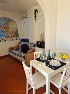 Area soggiorno di Your nest on the Path