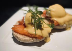 Jídlo v penzionu – hostince nebo okolí + 52 fotografií